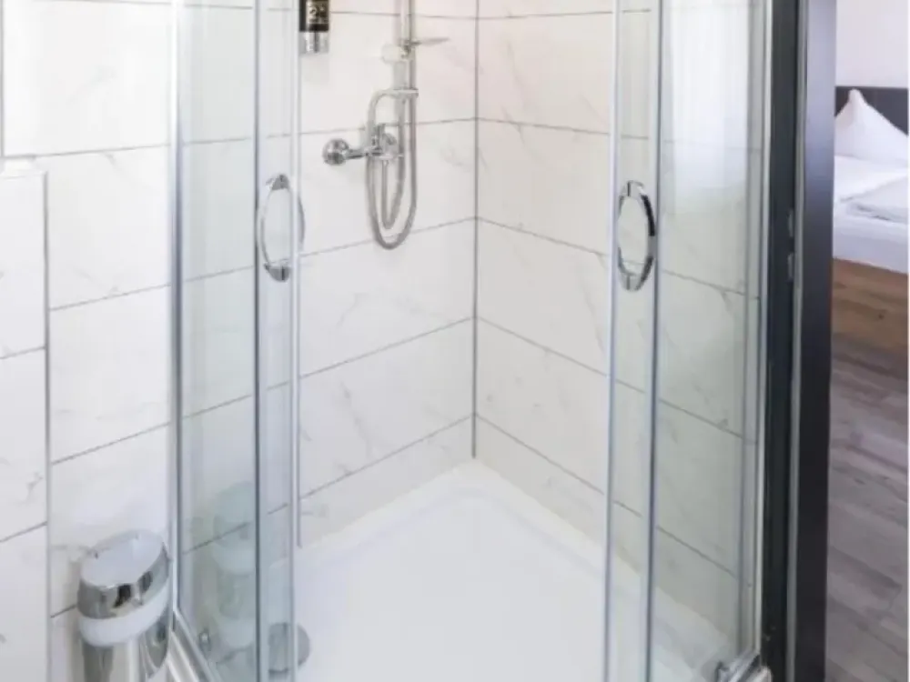High-quality furnished 1-room apartment in Rosbach available immediately