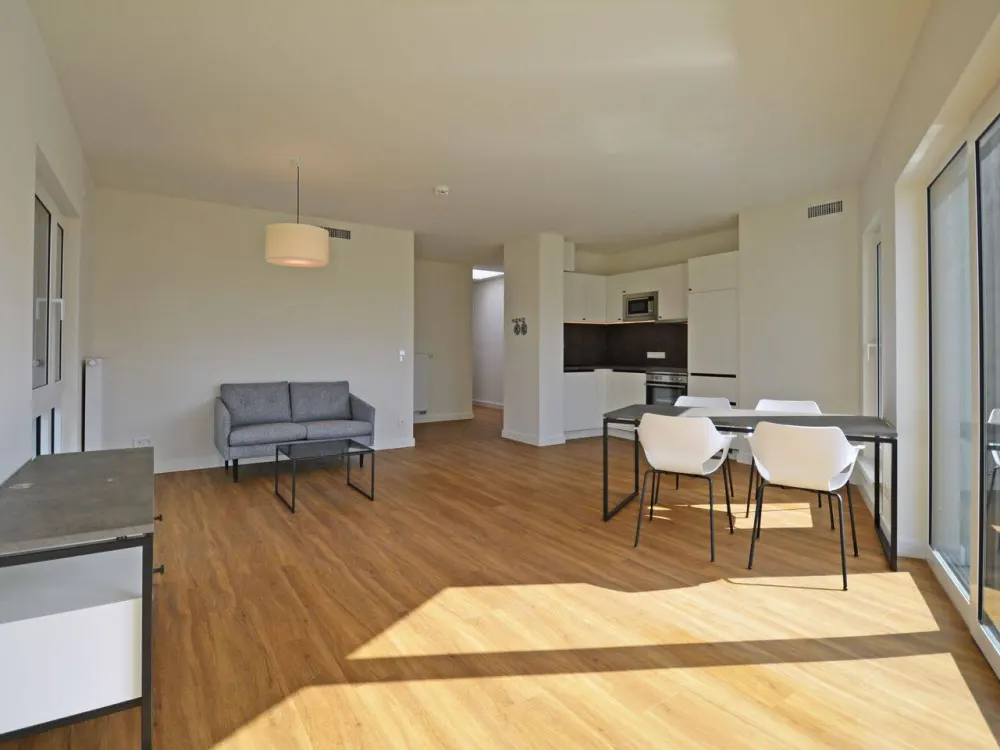Neubau: Teilmöblierte 2-Zimmer-Wohnung mit Dachterrasse