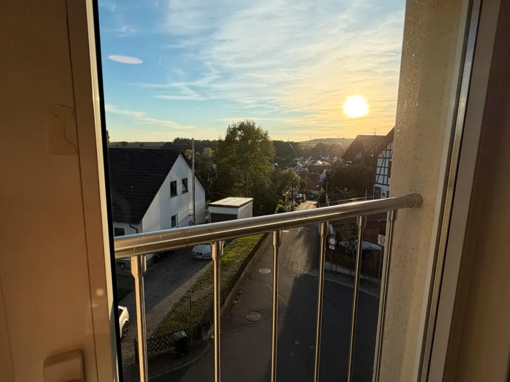Large, Newly Renovated 6-Room Duplex Apartment