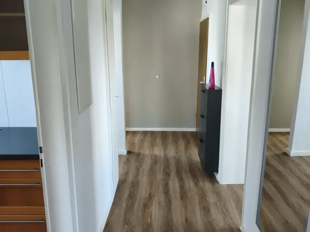 Renovated 3-Room Apartment with Fitted Kitchen in Leverkusen