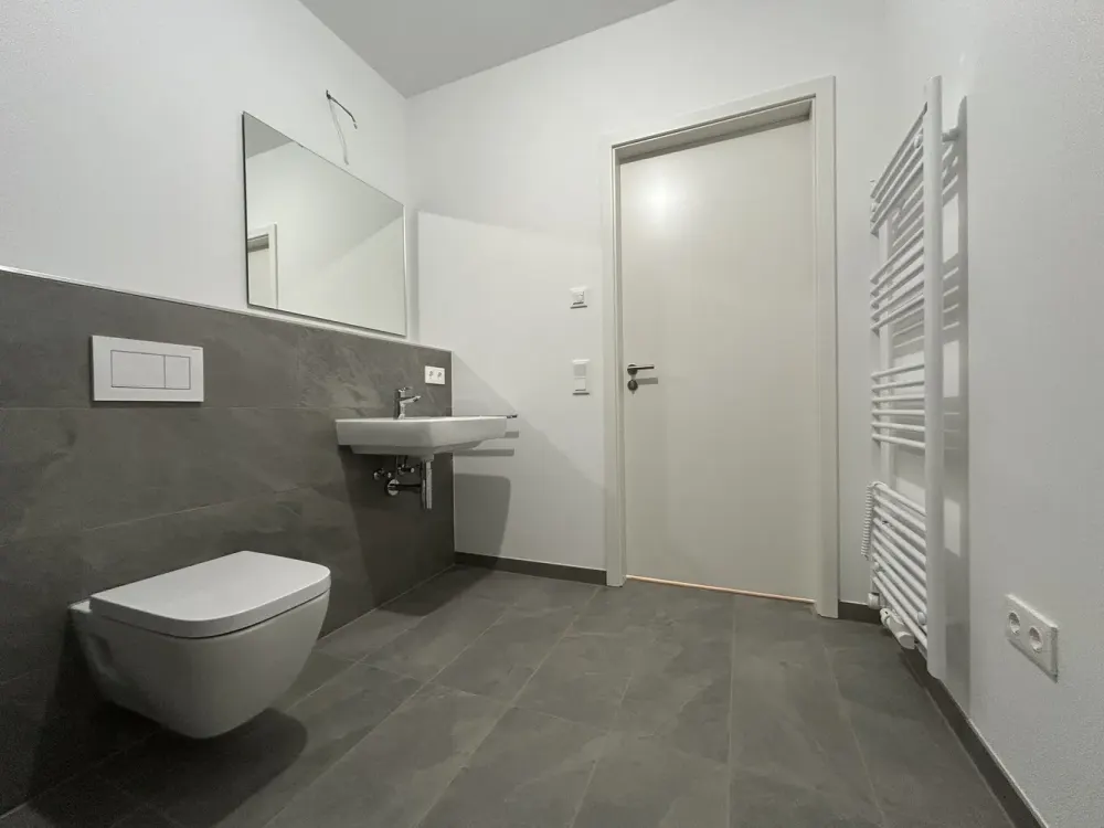 First Occupancy Cozy 2-Room Apartment with Terrace in Dresden-Friedrichstadt