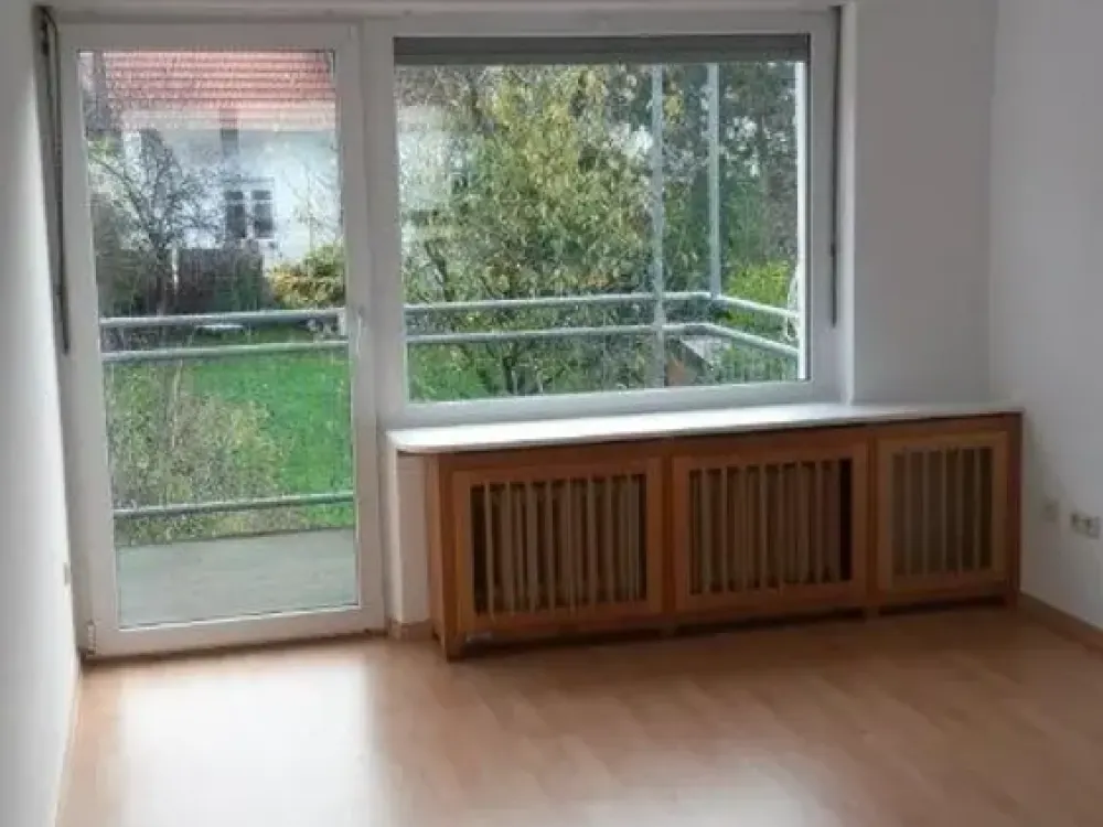 Attractive 3-Room Apartment for Rent in Saarbrücken, Near University/Rothenbühl