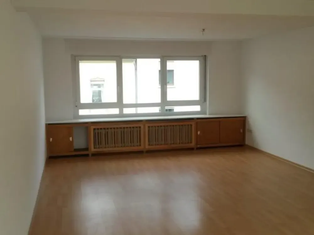 Attractive 3-Room Apartment for Rent in Saarbrücken, Near University/Rothenbühl