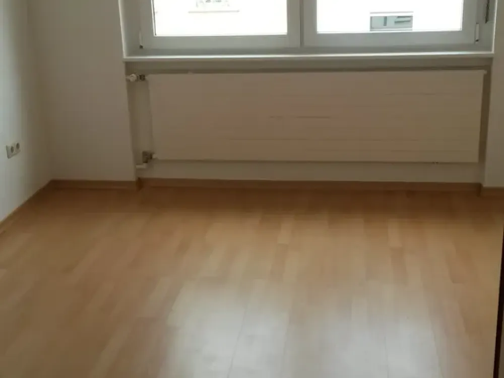 Attractive 3-Room Apartment for Rent in Saarbrücken, Near University/Rothenbühl