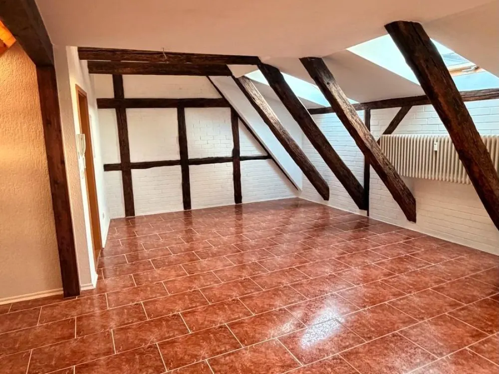 Einzigartige 2,5-Raum-Maisonettewohnung in der östlichen Altstadt