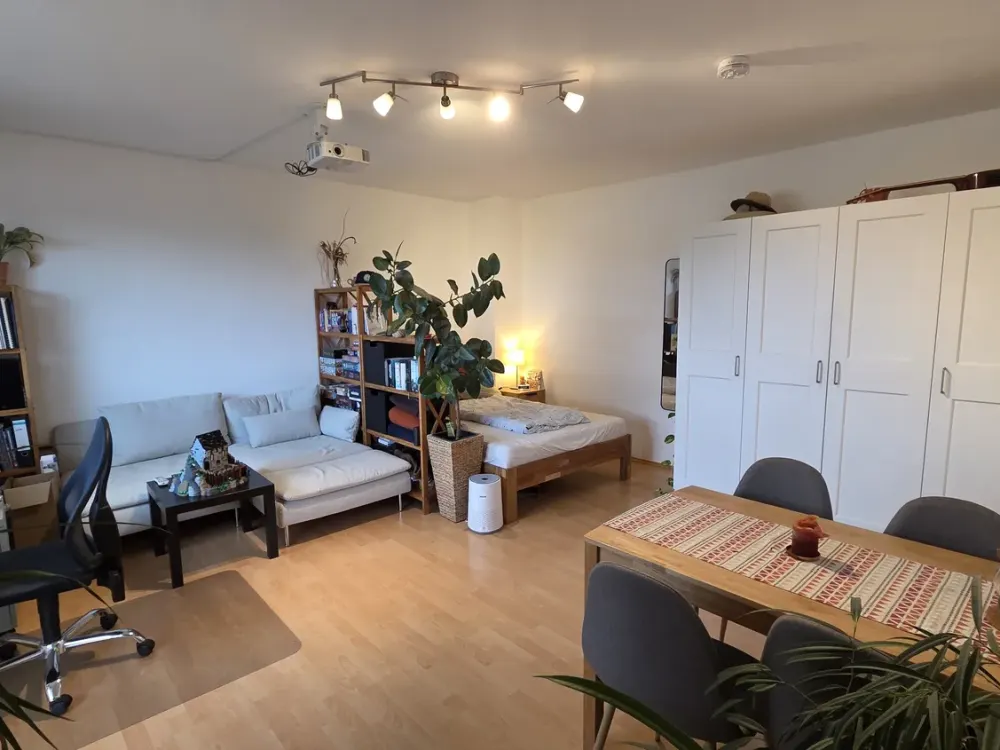 Schöne Einzimmerwohnung in bester Lage kurzfristig zu vergeben!