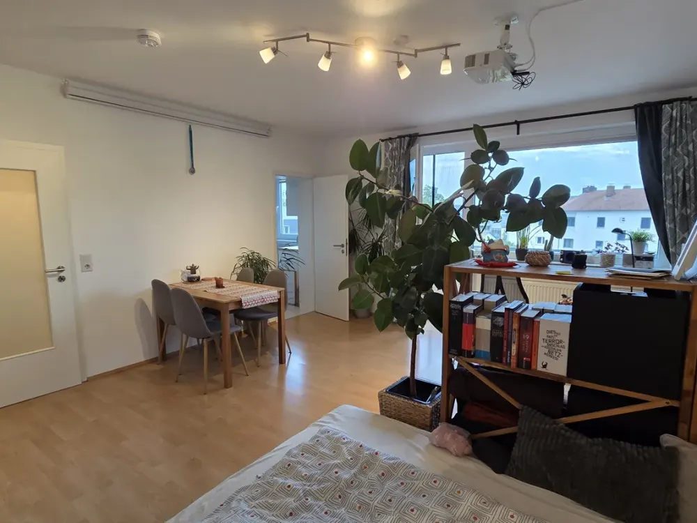 Schöne Einzimmerwohnung in bester Lage kurzfristig zu vergeben!