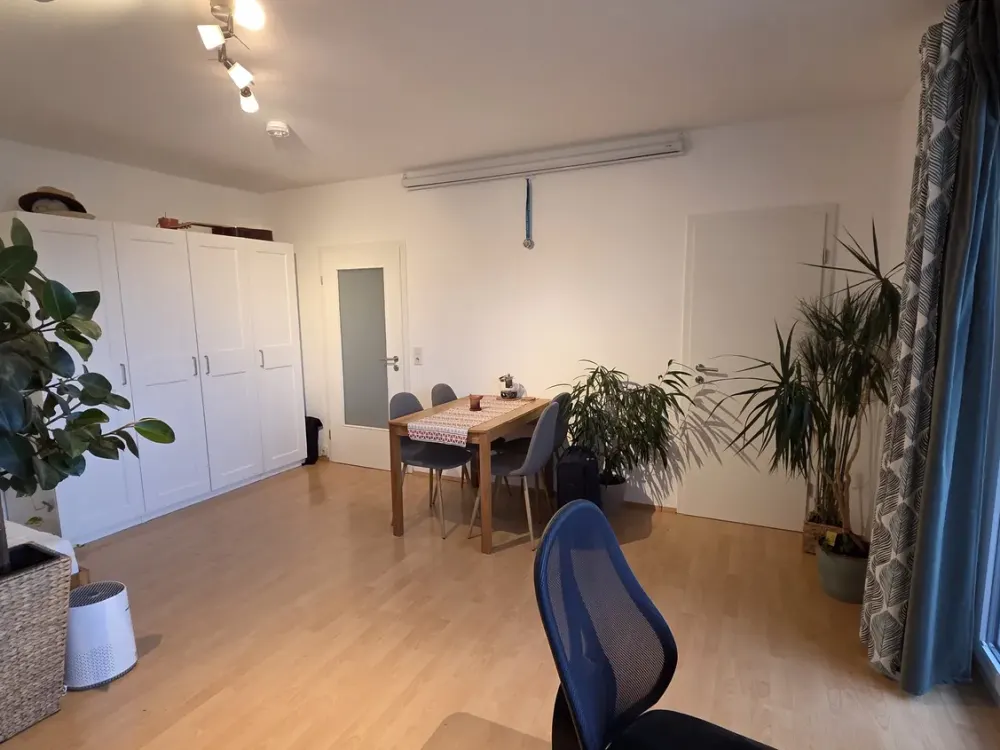 Schöne Einzimmerwohnung in bester Lage kurzfristig zu vergeben!