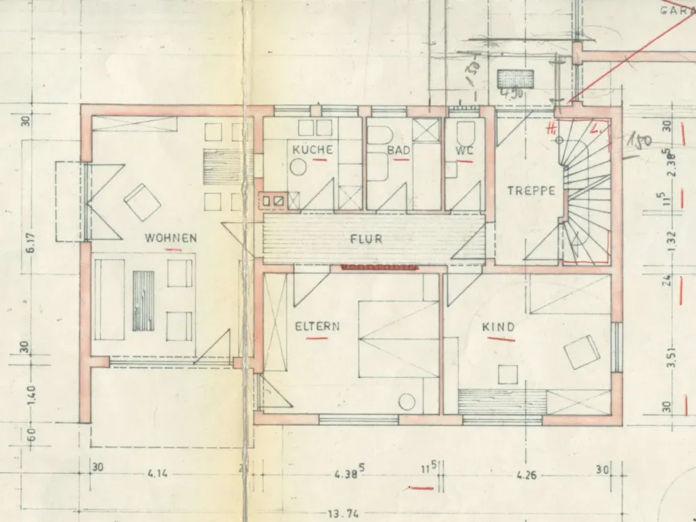 Quiet, Affordable 3-Room Apartment with Fitted Kitchen and South-Facing Loggia