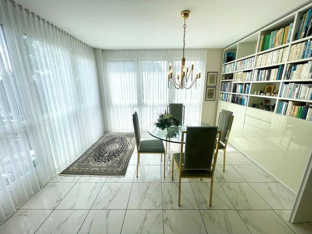 Modern 3-Room Rental Apartment with Balcony and Underground Duplex Parking Space in Nürnberg-Erlenstegen!