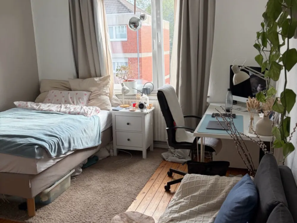 Temporary sublet in 2-person shared flat in Kreuzviertel