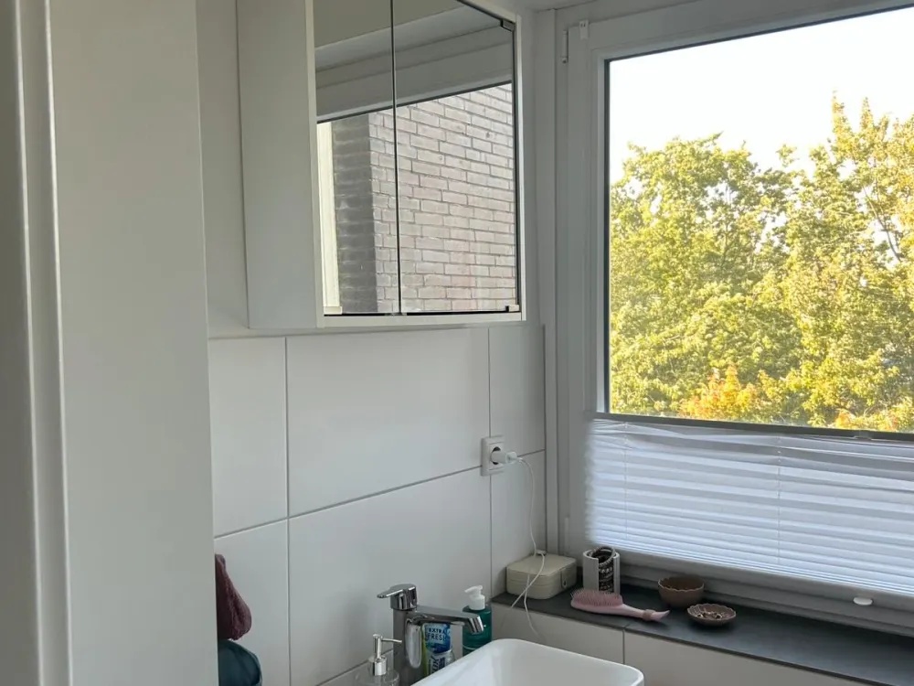 Charming Studio Apartment Near the City Center Available
