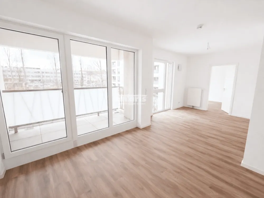 antaris Immobilien GmbH **Wohnqualität neu erleben - 4-Zimmer mit Balkon & Wannenbad**