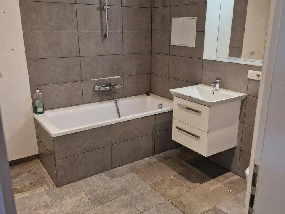 Renovated 2-Room Apartment with Balcony - in the Park, Berlin-Staaken