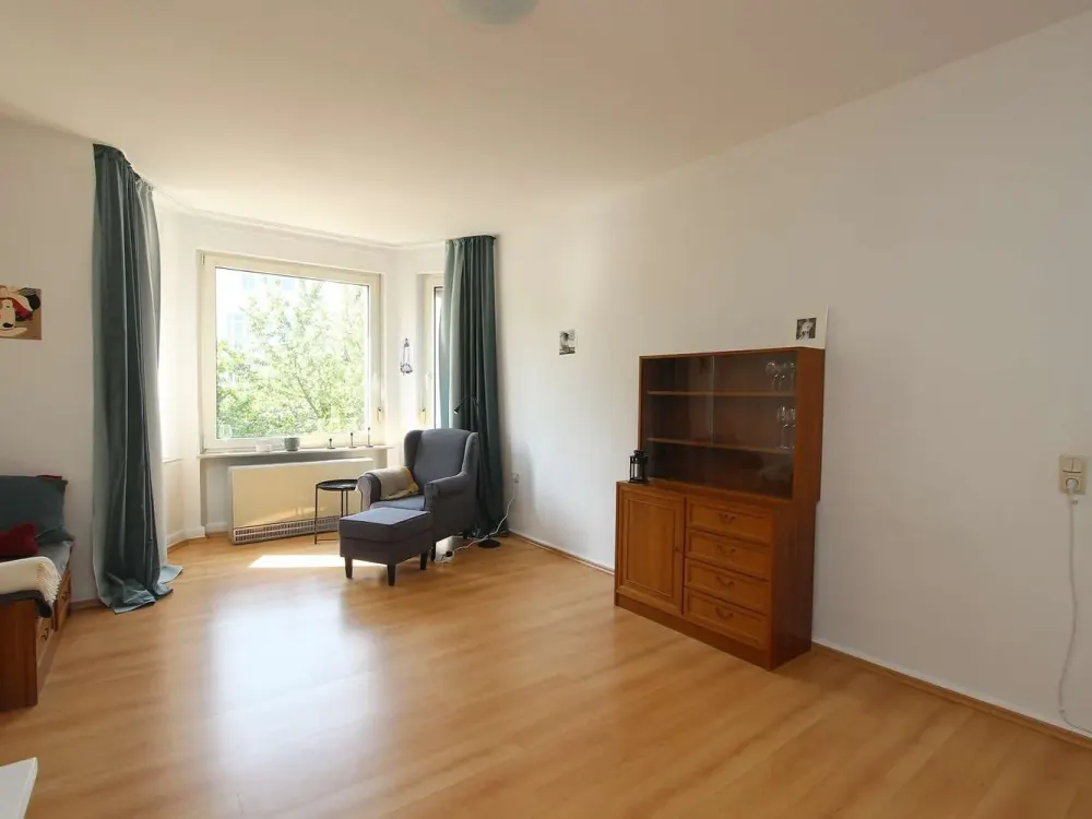 Helle 2 ZKB-Altbau-Wohnung in Kassel-Wilhelmshöhe sucht neuen Mieter