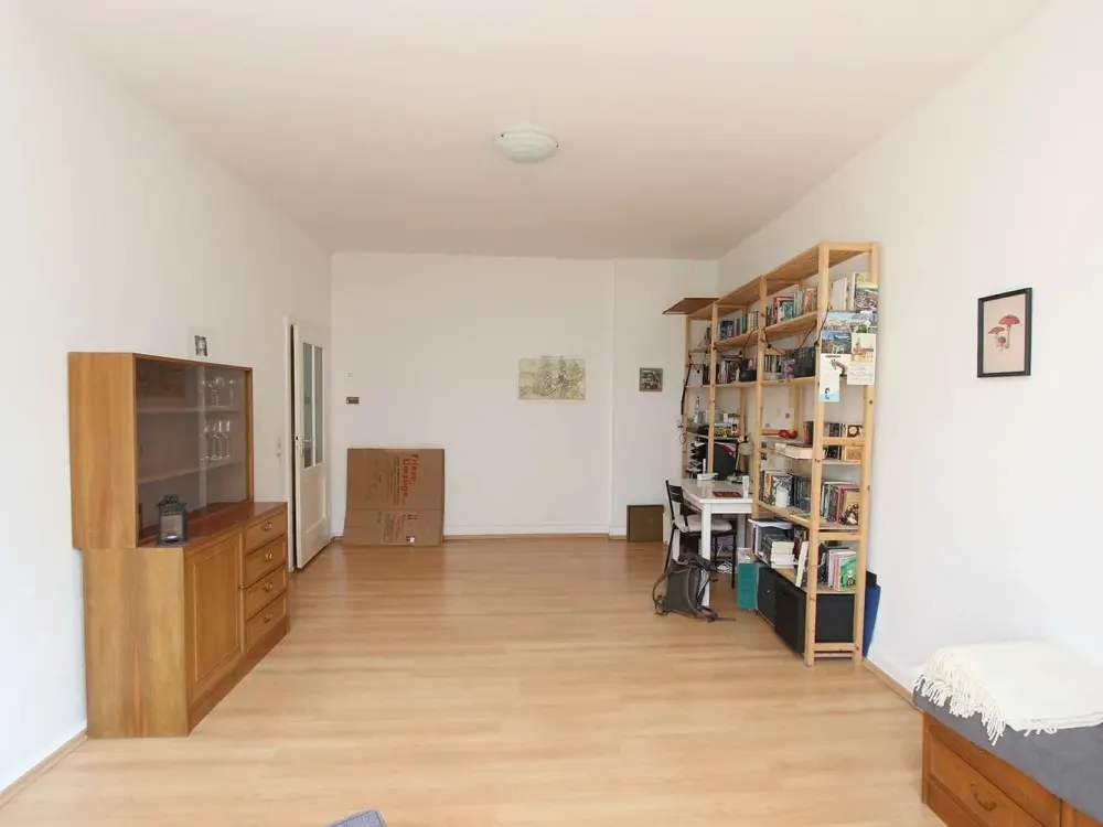Helle 2 ZKB-Altbau-Wohnung in Kassel-Wilhelmshöhe sucht neuen Mieter