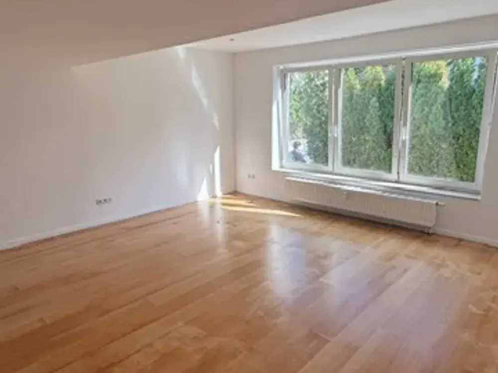 Practical 4.5-Room Apartment in Hamburg-Heimfeld