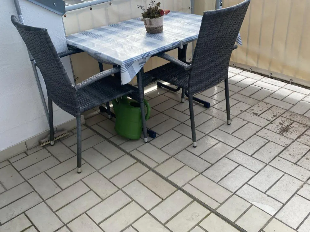 Vermiete gepflegte 3-Zimmer-Dachwohnung