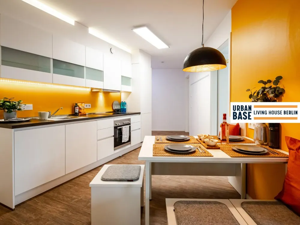 URBAN BASE: Shared Room for Students with Modern Furnishing, ALL-IN RENT, and More in Berlin-Oberschöneweide