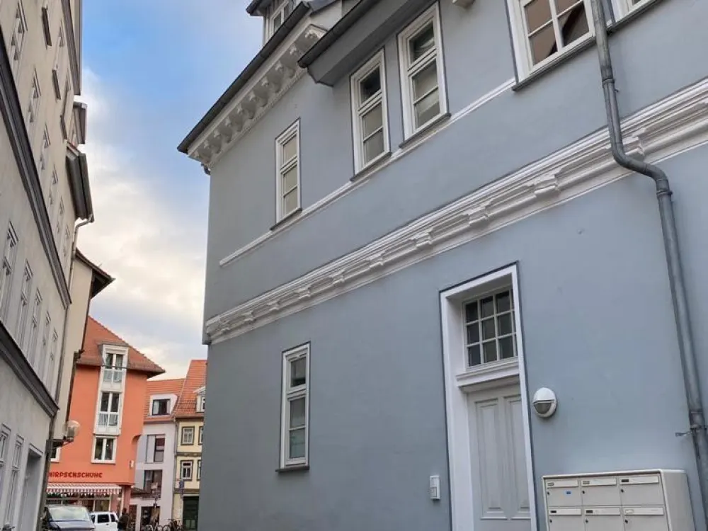 Cozy 2-room apartment in the old town including garage in the courtyard