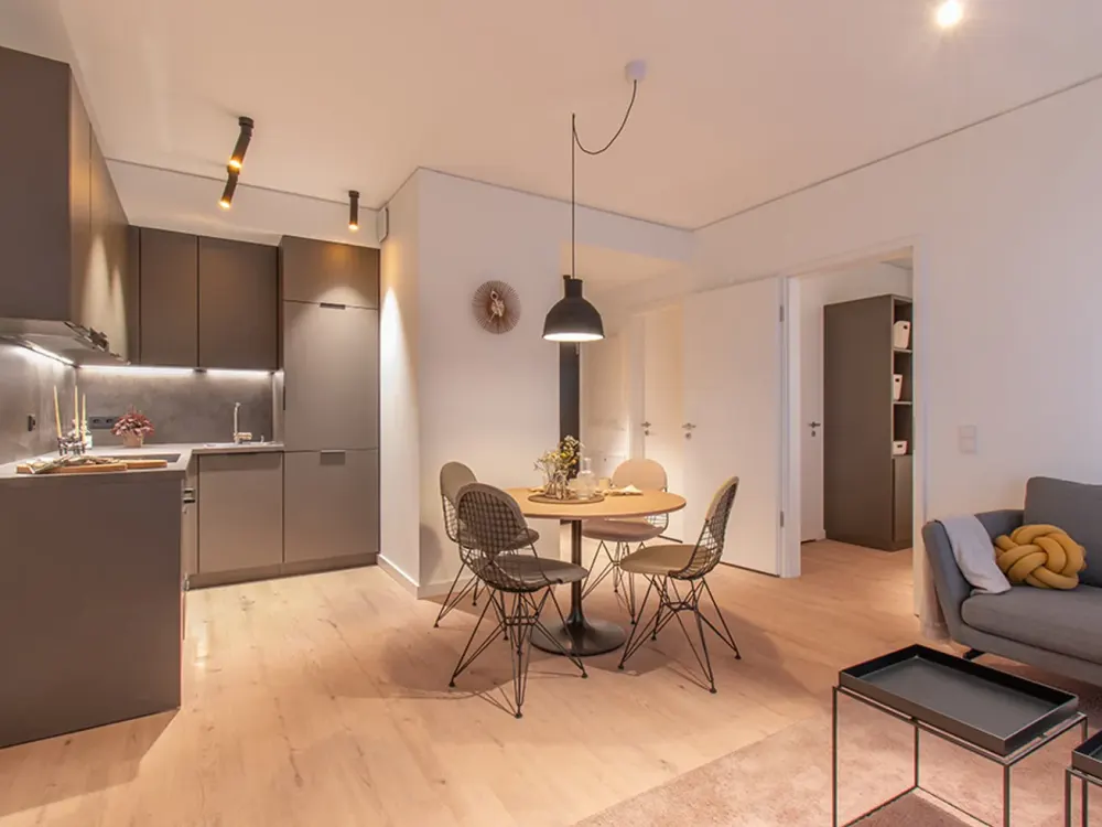 High-quality Furnished One-Bedroom Apartment with Balcony - Wentzel Dr.