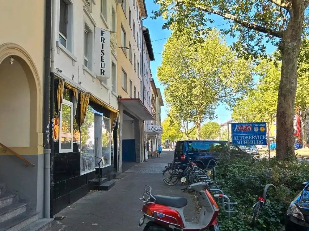 2-room apartment with balcony in Kaiserallee, first occupancy