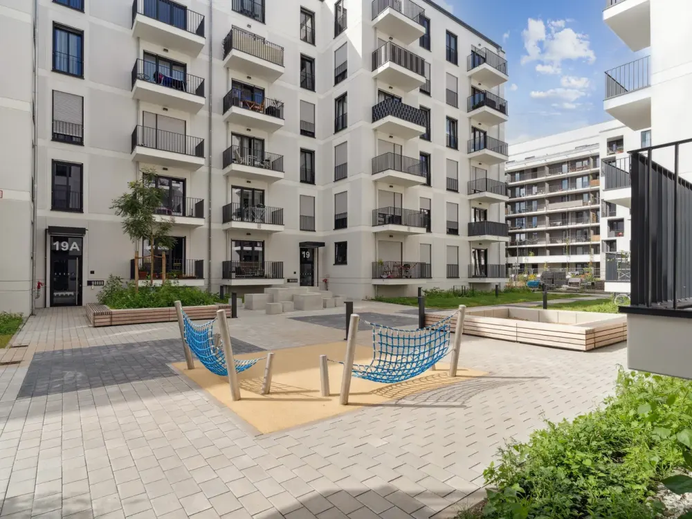 Exklusives Apartment in Friedenau: 2-Zimmer-Wohnung mit Einbauküche und Balkon