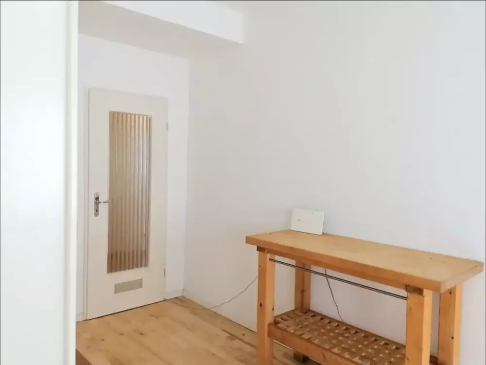 Lively City Life: Spacious Apartment in Nuremberg Old Town