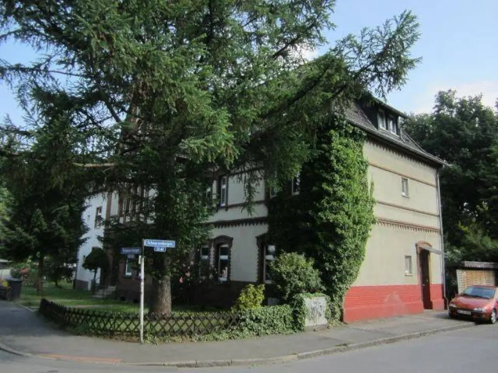 Wohlfühlwohnung: schöne 2-Zimmer-Dachgeschosswohnung