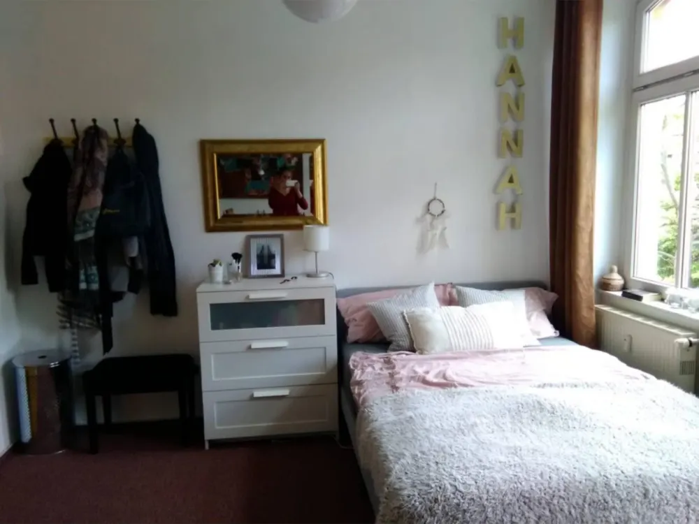 Geräumige und neuwertige 1-Zimmer-Loft-Wohnung mit Balkon und EBK in Erfurt