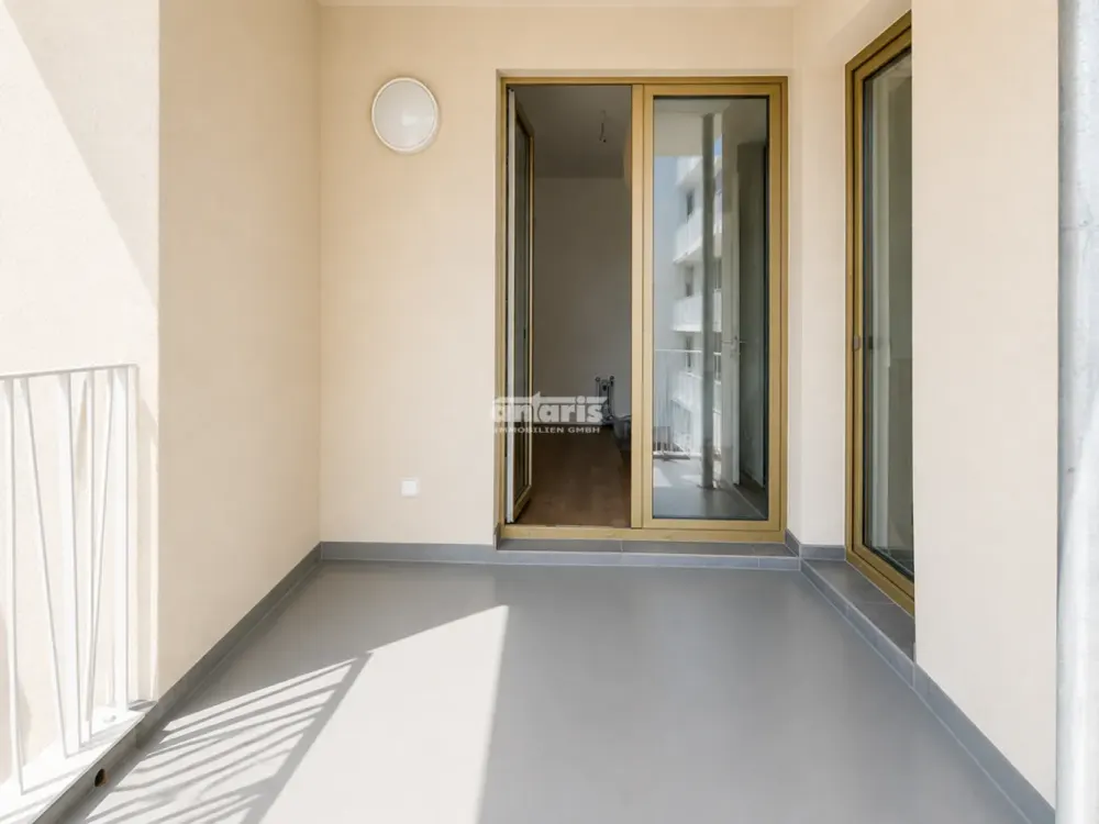 antaris Immobilien GmbH 3 rooms, plenty of space & two bathrooms, Living at Steigereck