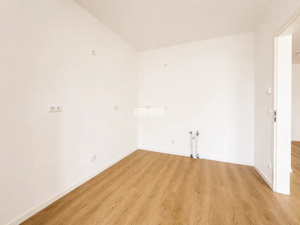 antaris Immobilien GmbH 3 rooms, plenty of space & two bathrooms, Living at Steigereck