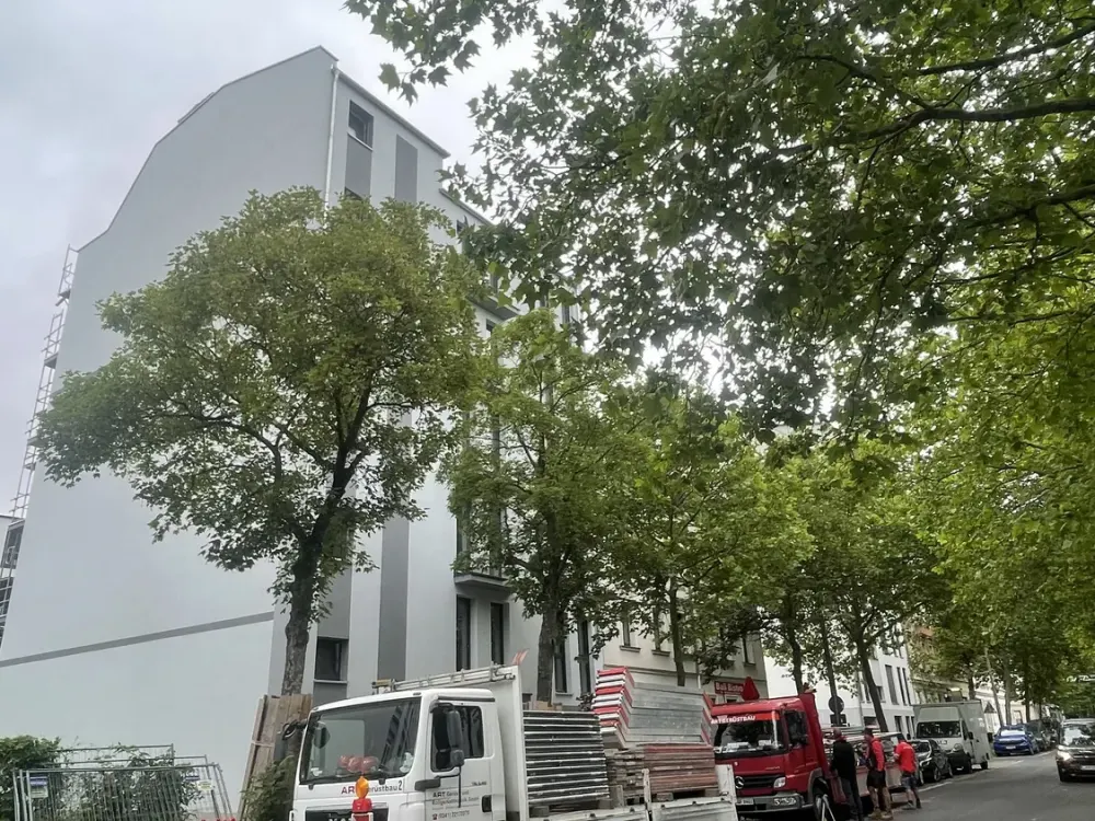 Erstbezug 2-Zimmer-Wohnung mit EBK,Balkon und Klimaanlage