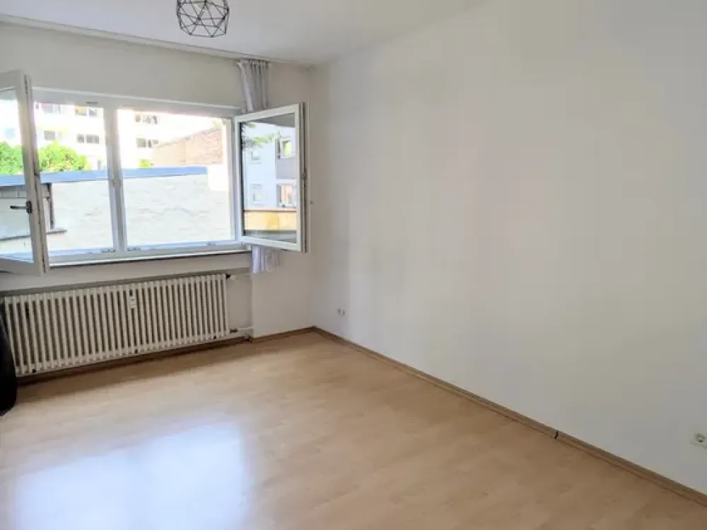 2-Zimmerwohnung mit kleinem Balkon in Durlach, auch als WG möglich