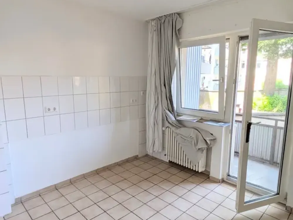2-Zimmerwohnung mit kleinem Balkon in Durlach, auch als WG möglich