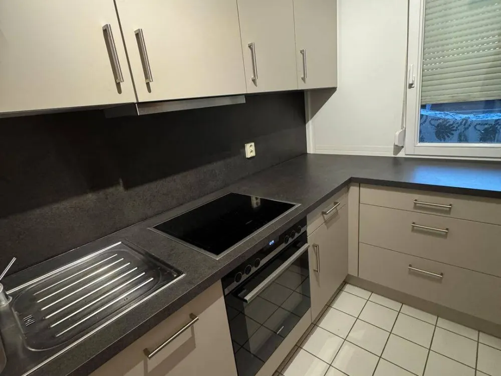 Schicke Wohnung mit Balkon