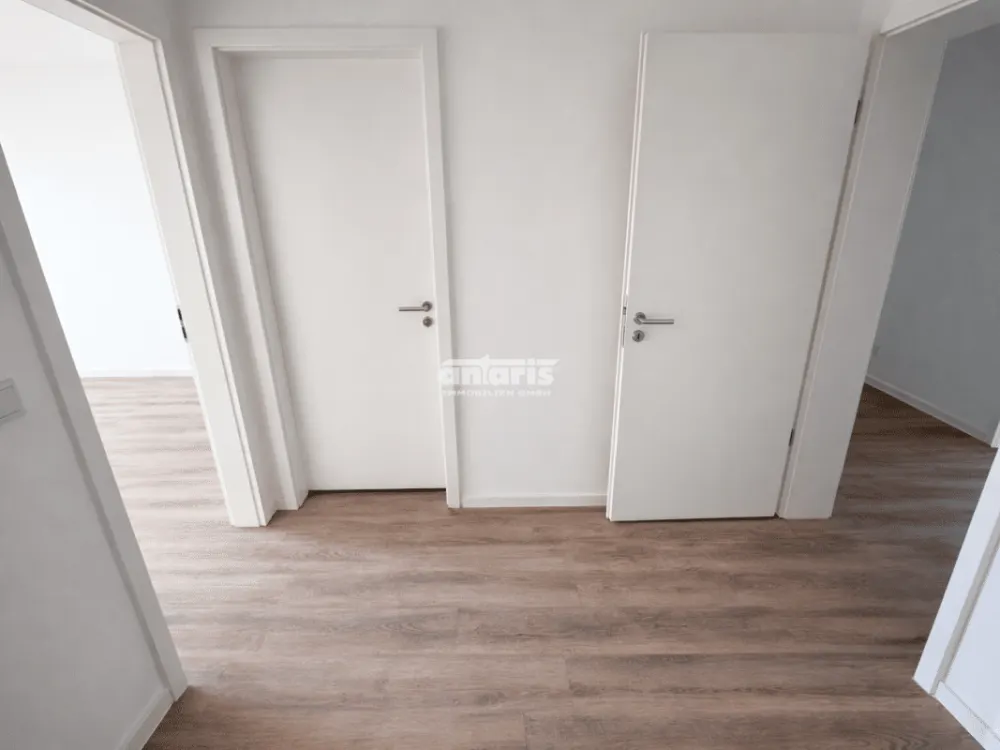 شركة antaris Immobilien GmbH مساحة واسعة للعيش - 4 غرف، تراس وحمامين