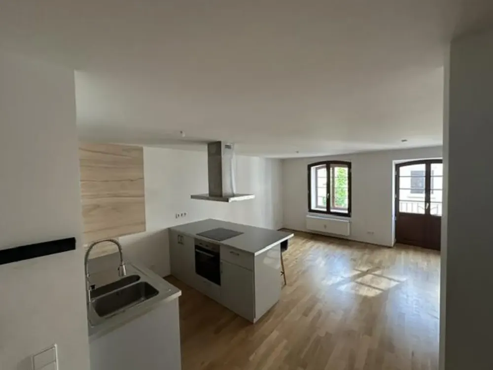 Beautiful 3-Room Apartment in a Cultural Monument