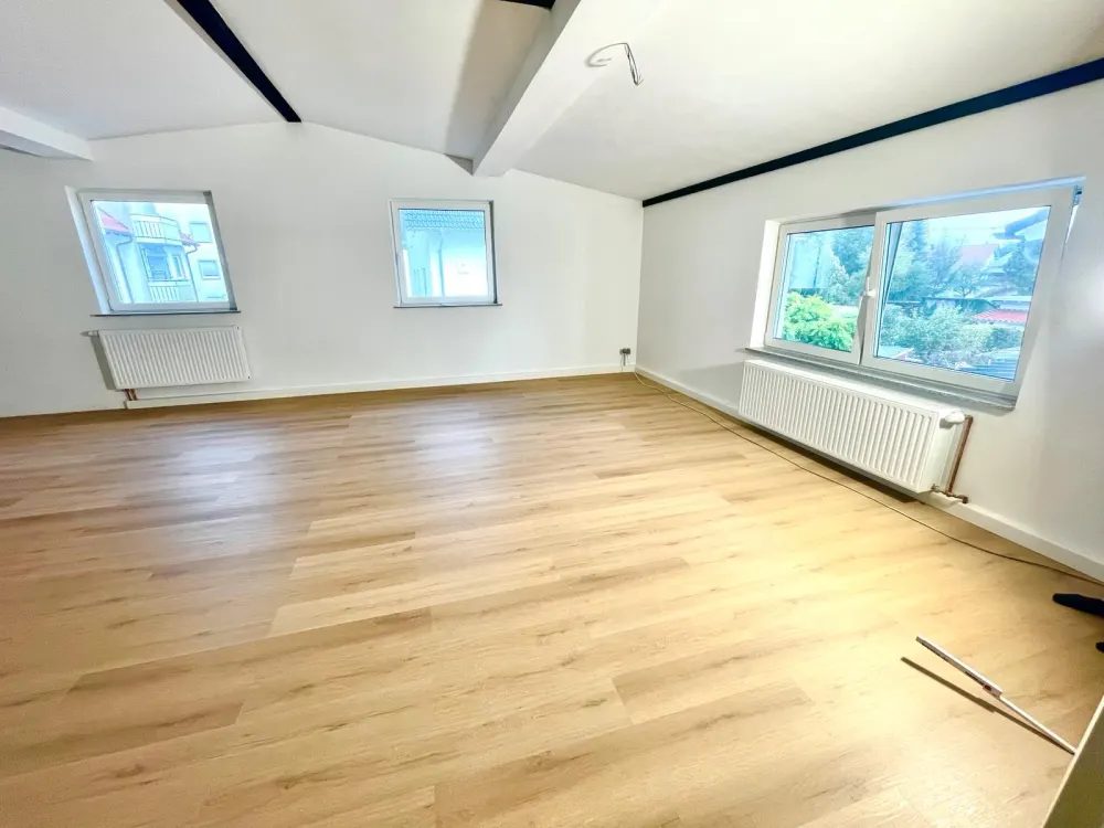 1-Zimmer Wohnung ca 47qm,hell, Erstbe1.OG o Aufzug MM/Amendingen