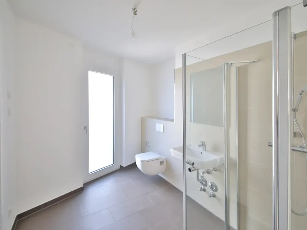 In the Heart of Life, Comfortable New Building for Demanding Connoisseurs