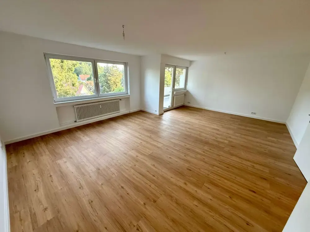 Einziehen und wohlfühlen, Sanierte Wohnung am Rotenbühl