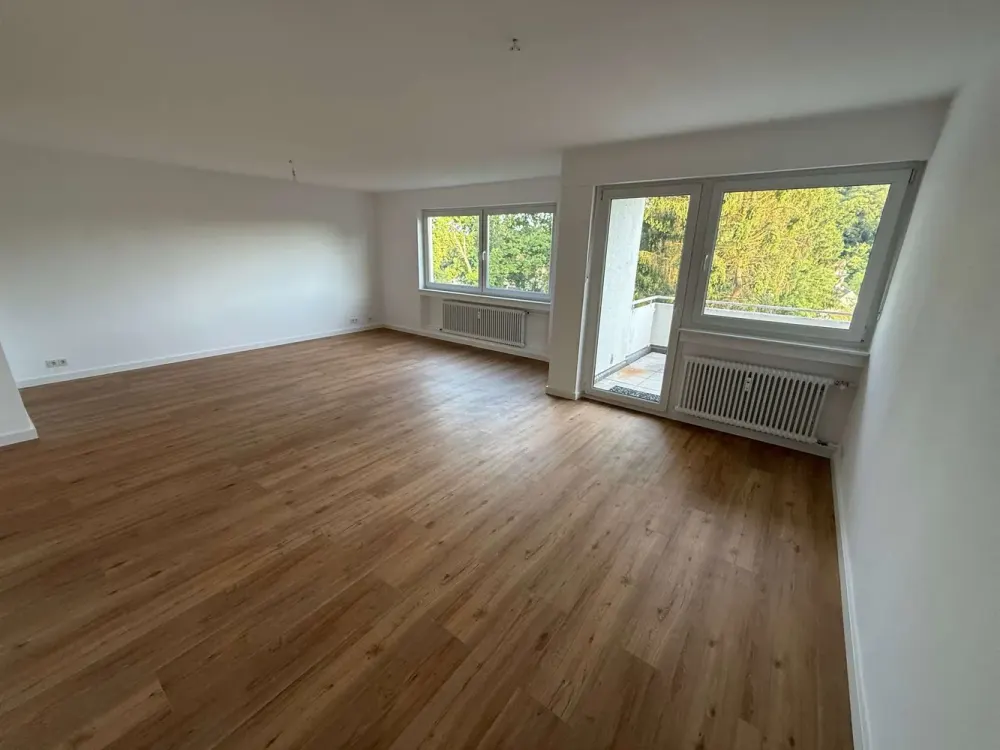 Einziehen und wohlfühlen, Sanierte Wohnung am Rotenbühl