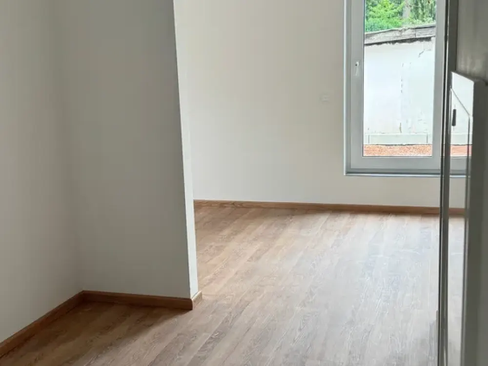 Erstbezug: Helle 1-Zimmer-Wohnung mit Terrassenabteil im Erdgeschoss