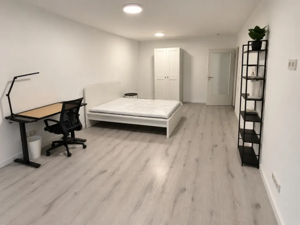 26 m2 Shared Apartment Room + Private Balcony | Furnished | Near University | 600 € All Inclusive