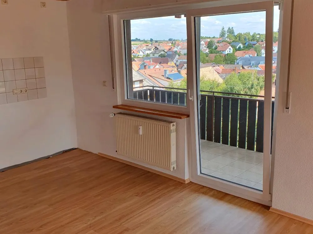 Bright 3-Room Apartment