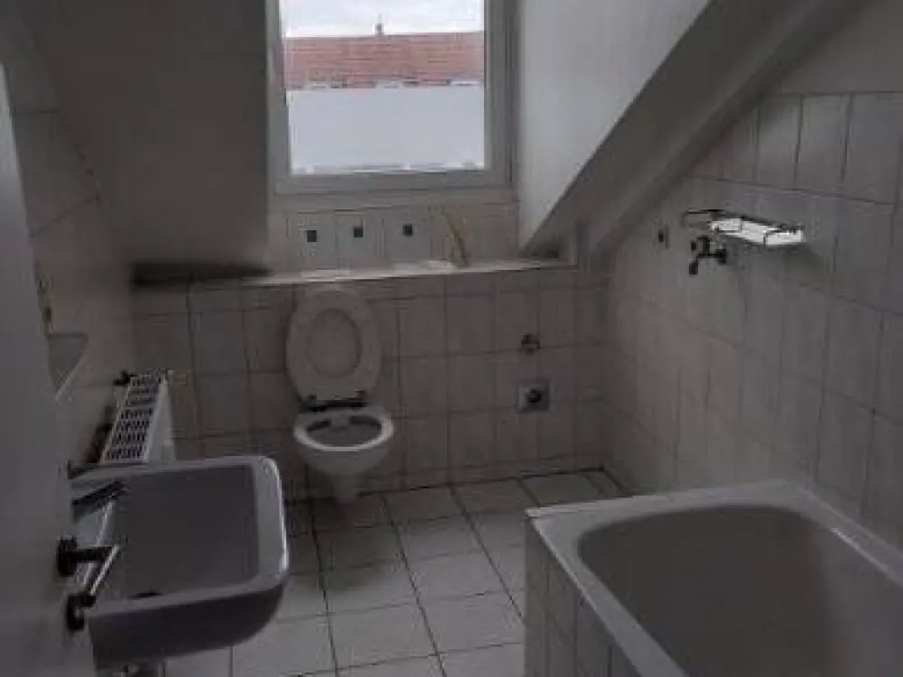 Saarbrücken 5-Room Apartment in the Attic