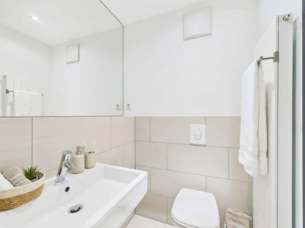 Dein Start in den Sommer: Möbliertes & helles Apartment direkt am Campus Riedberg | Maxi Bude