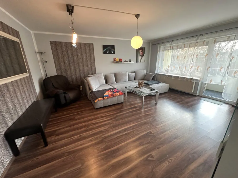 Quiet Ground Floor Apartment in Close Proximity to the City Center