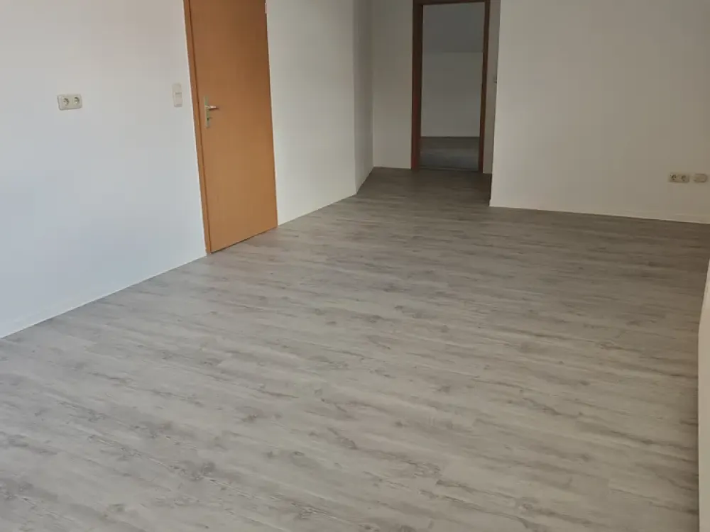 Charming 2-Room Apartment with Old Building Flair in the Heart of Arnstadt