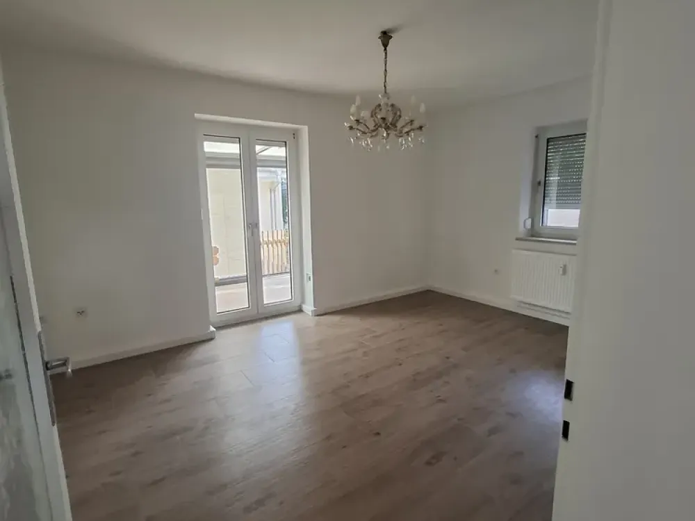 3-Room Apartment in Munich Ramersdorf with Winter Garden